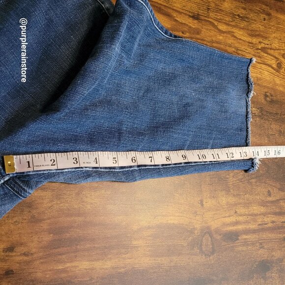 Levi's Skinny Bermuda Shorts Size 12 Mid Rise Cut Off Button Flap Stretch Denim - Picture 10 of 12